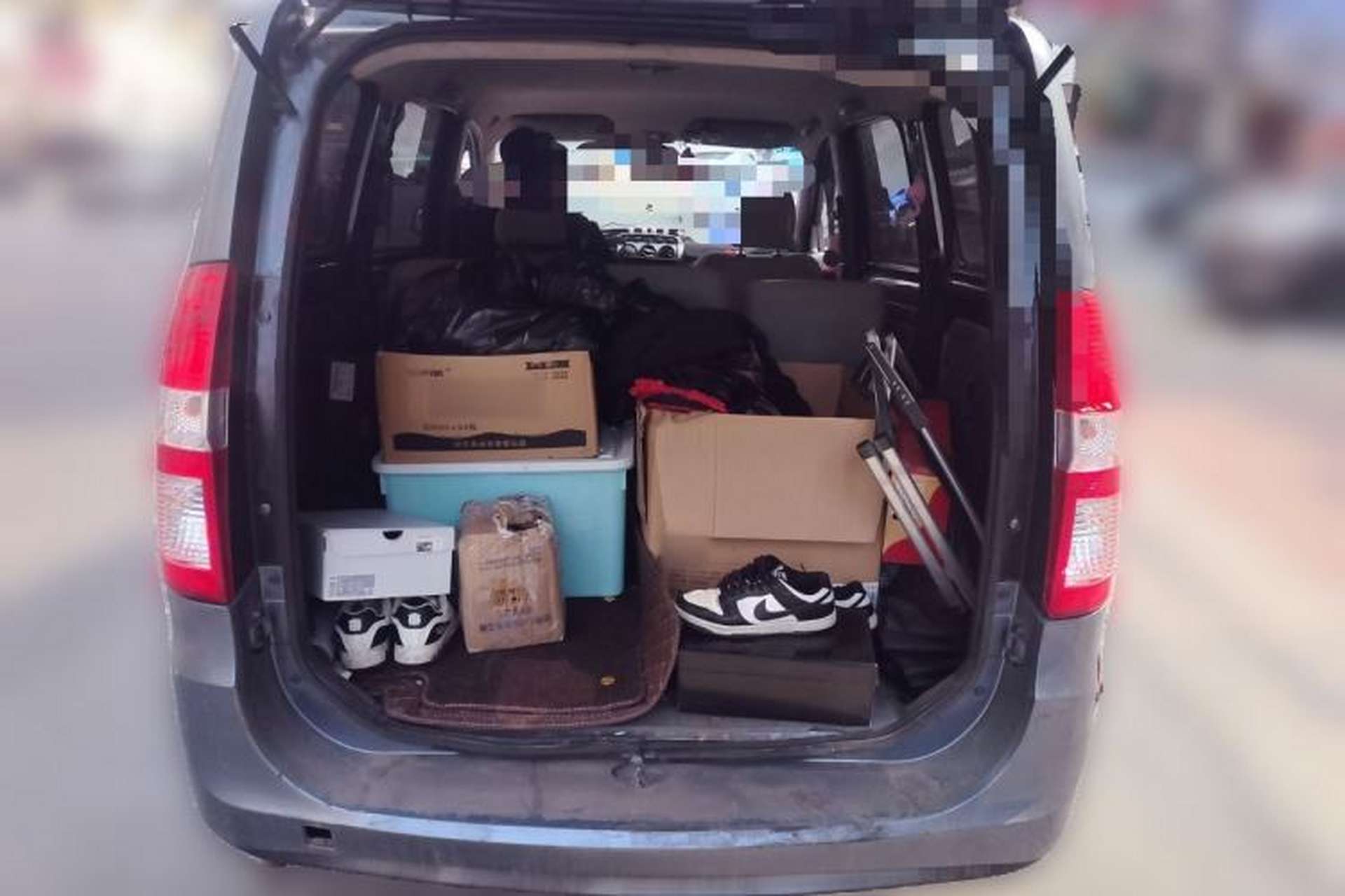 Used Wuling Hongguang 2014 1.5L Base Version Trunk