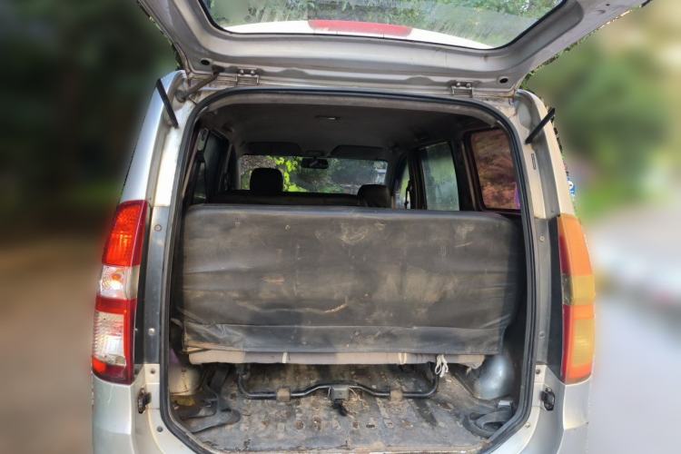 Used Wuling Hongguang 2014 1.5L Base Version Trunk