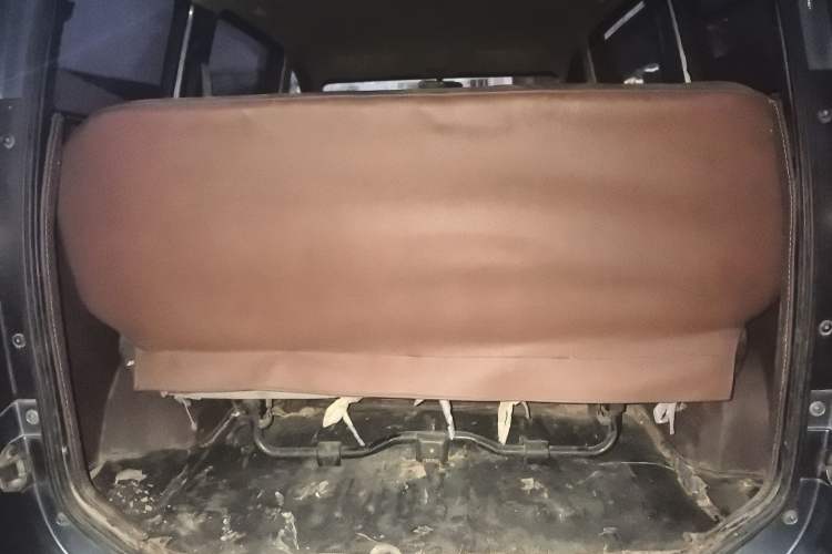 Used Wuling Hongguang 2014 1.2L Base Model China IV Trunk
