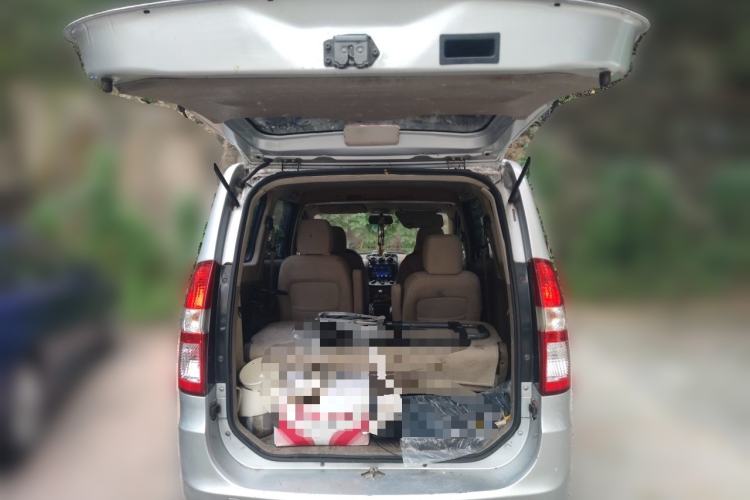 Used Wuling Hongguang 2014 1.5L Base Version Trunk