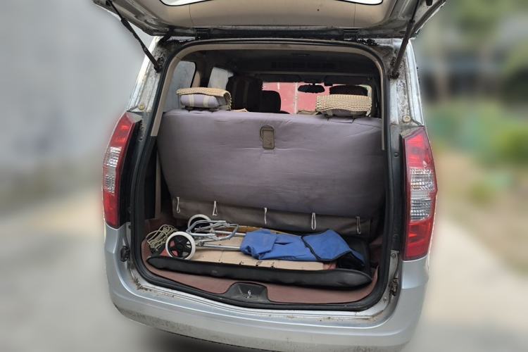 Used Wuling Hongguang 2014 1.5L S Standard Version Trunk