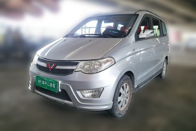 Used Wuling Hongguang 2014 1.2L S Comfort Model China IV