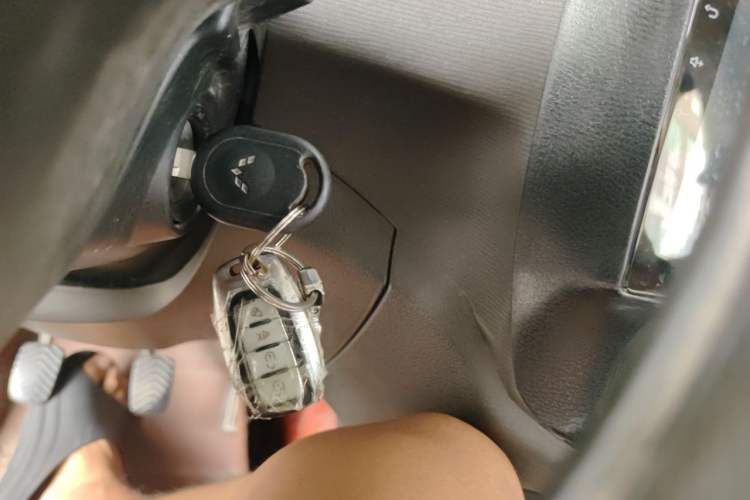 Used Wuling Hongguang 2014 1.5L Base Version Vehicle Key