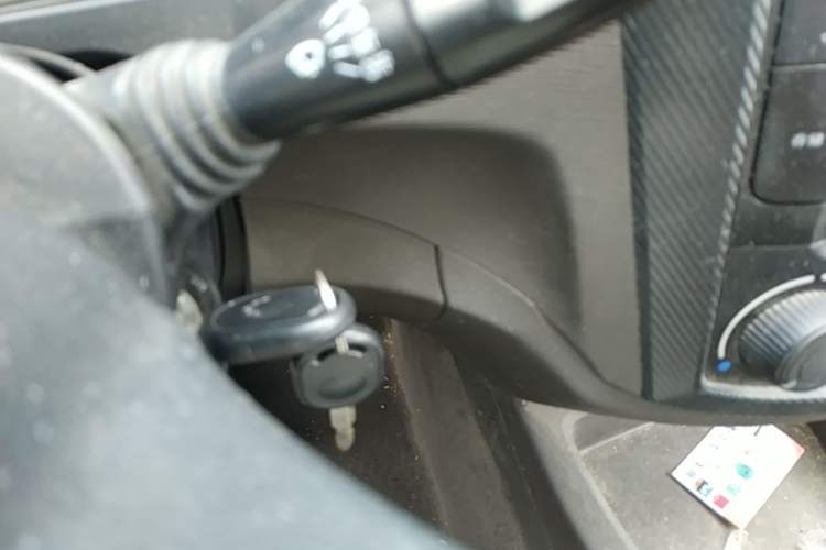 Used Wuling Hongguang 2014 1.2L Base Model China IV Vehicle Key