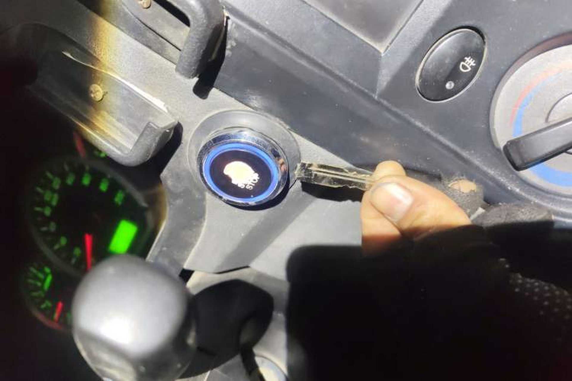 Used Wuling Hongguang 2014 1.2L Base Model China IV Vehicle Key