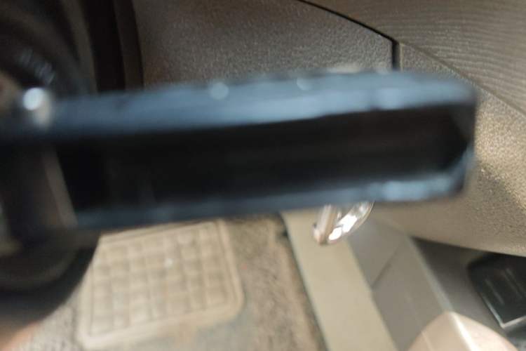 Used Wuling Hongguang 2014 1.2L Standard Model China IV Vehicle Key