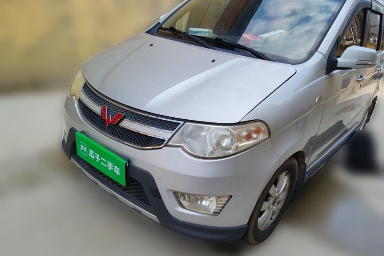 Gebrauchter Wuling Hongguang 2014 1.5L S Comfort Model Guazi used car, China used car export, Used car for sale, Used  cars, Cheapest cars for sale