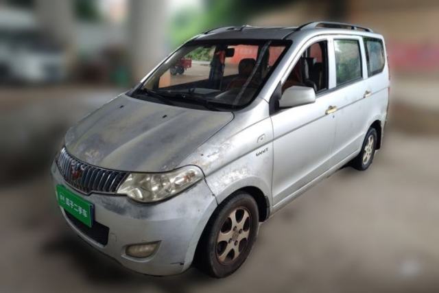 Used Wuling Hongguang 2014 1.5L Standard Version