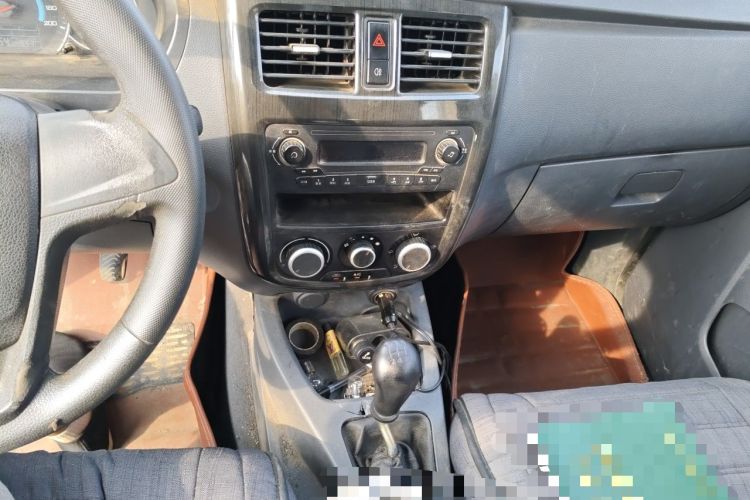 Used Wuling Hongguang 2014 1.5L S Comfort Model Audio And AC Panel