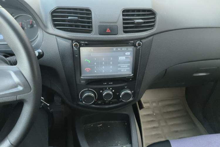 Used Wuling Hongguang 2014 1.5L S Standard Version Audio And AC Panel