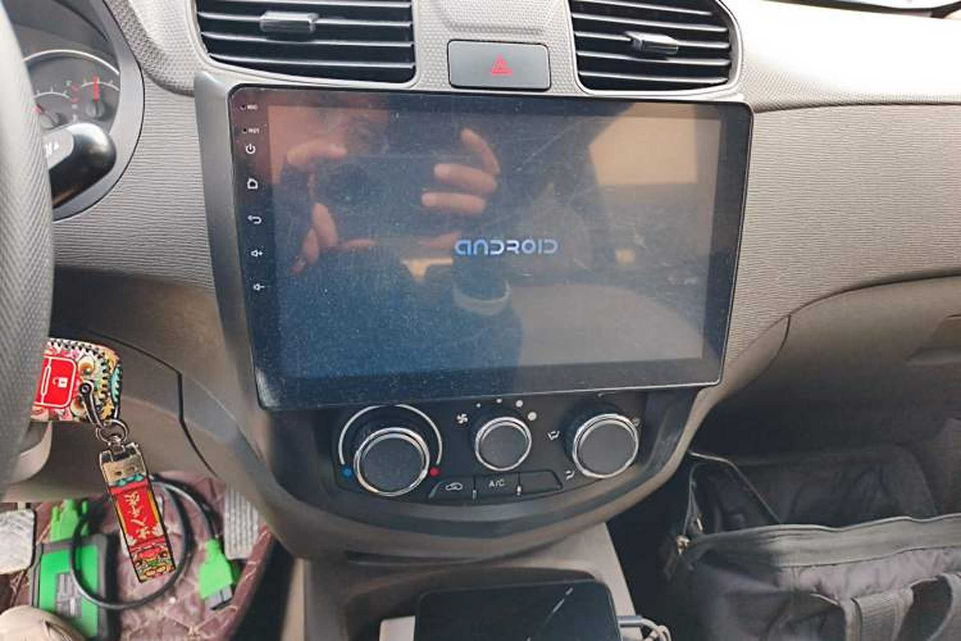 Used Wuling Hongguang 2014 1.5L S Standard Version Audio And AC Panel