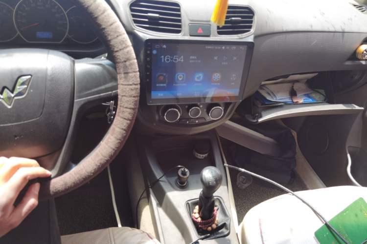 Used Wuling Hongguang 2014 1.5L S Standard Version Audio And AC Panel