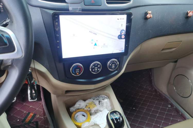 Used Wuling Hongguang 2014 1.5L S Comfort Model Audio And AC Panel