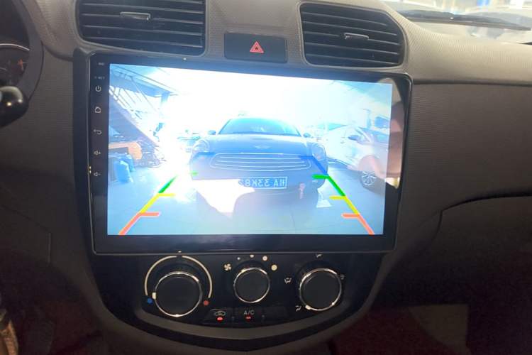 Used Wuling Hongguang 2014 1.5L S Standard Version Audio And AC Panel