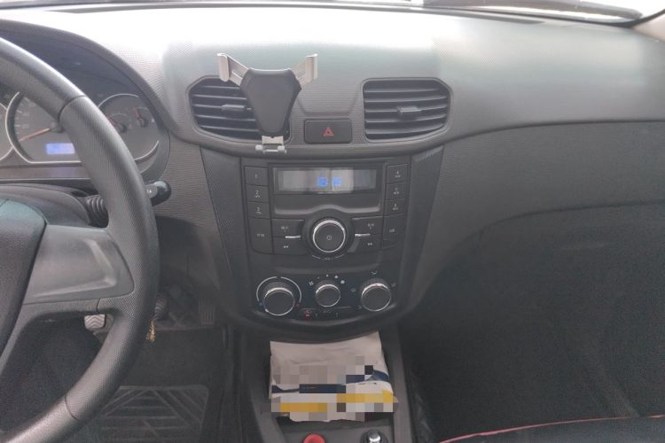 Used Wuling Hongguang 2014 1.5L S Standard Version Audio And AC Panel