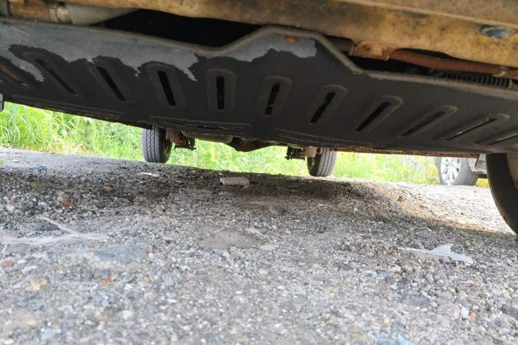 Used Wuling Hongguang 2014 1.5L S Comfort Model Chassis Front