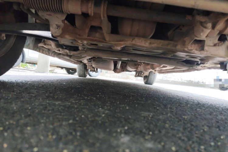 Used Wuling Hongguang 2014 1.2L Base Model China IV Chassis Front