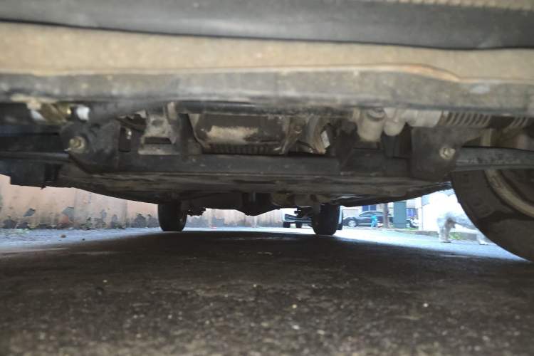 Used Wuling Hongguang 2014 1.5L S Standard Version Chassis Front