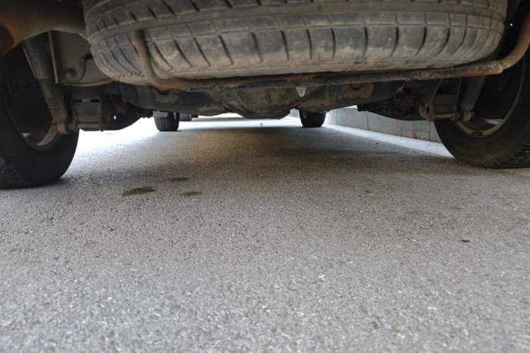 Used Wuling Hongguang 2014 1.5L S Comfort Model Chassis Front