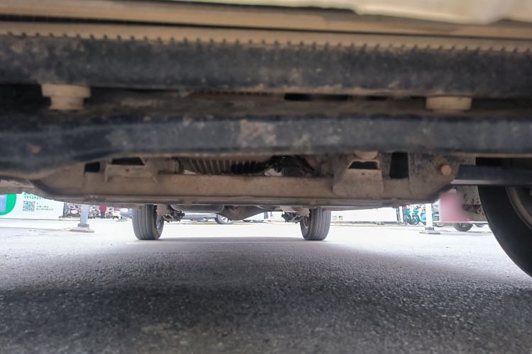Used Wuling Hongguang 2014 1.5L S Standard Version Chassis Front