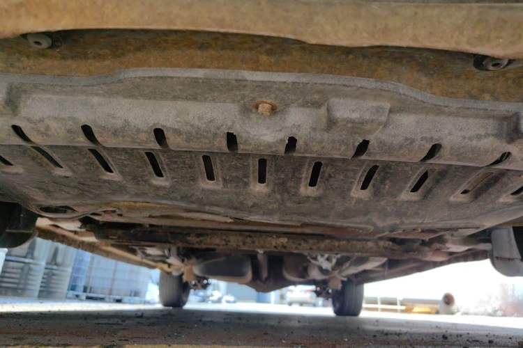 Used Wuling Hongguang 2014 1.5L S Standard Version Chassis Front