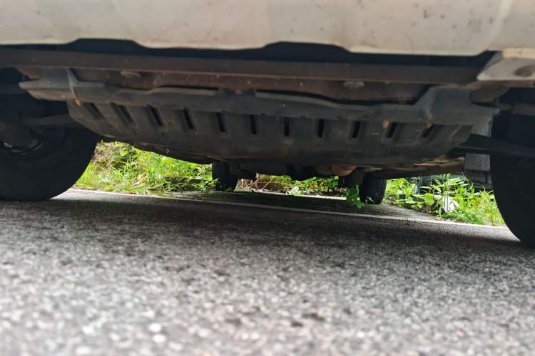 Used Wuling Hongguang 2014 1.2L Base Model China IV Chassis Front