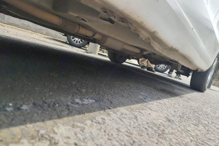Used Wuling Hongguang 2014 1.2L Base Model China IV Chassis Front Left
