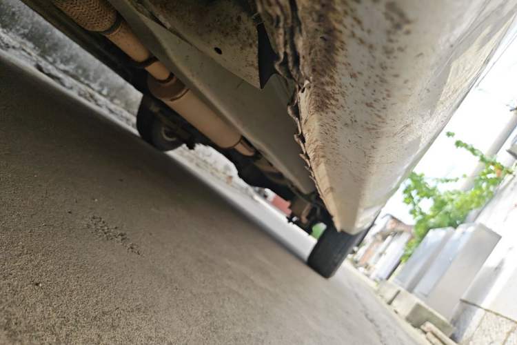 Used Wuling Hongguang 2014 1.2L Base Model China IV Chassis Front Left