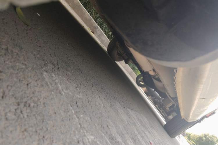 Used Wuling Hongguang 2014 1.2L Base Model China IV Chassis Front Left