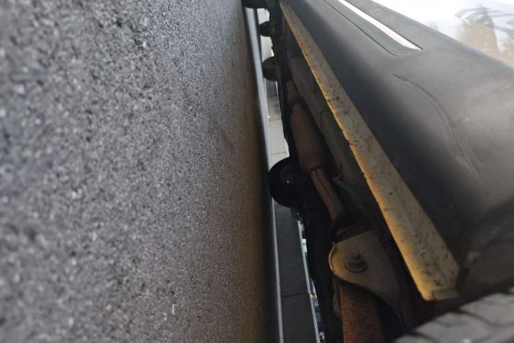 Used Wuling Hongguang 2014 1.5L S Comfort Model Chassis Front Left