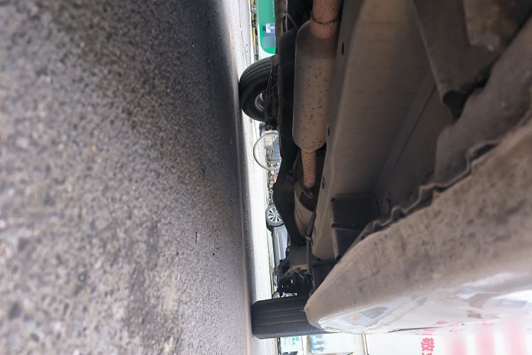 Used Wuling Hongguang 2014 1.5L S Standard Version Chassis Front Left