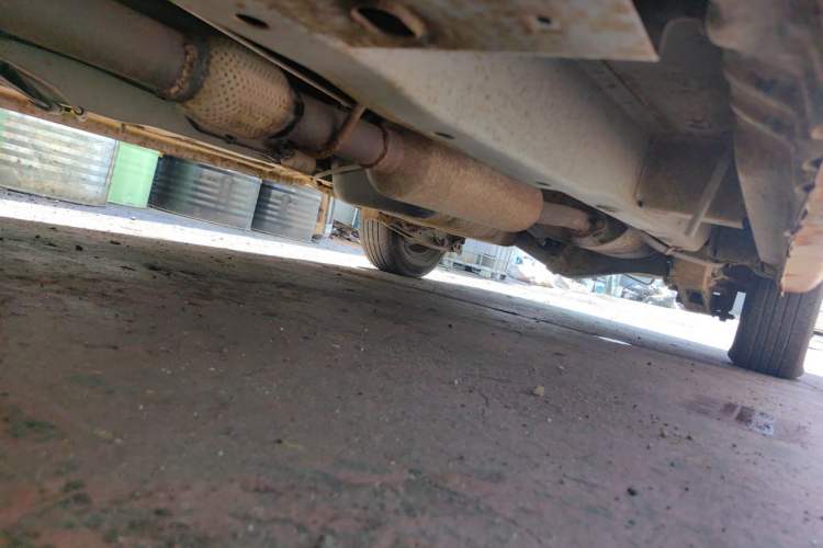 Used Wuling Hongguang 2014 1.5L S Standard Version Chassis Front Left
