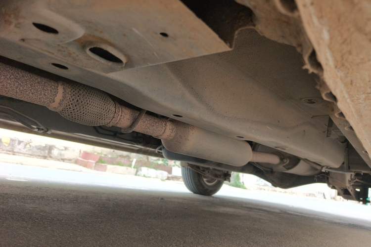 Used Wuling Hongguang 2014 1.5L S Standard Version Chassis Front Left