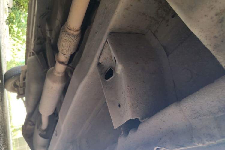 Used Wuling Hongguang 2014 1.5L Base Version Chassis Front Left