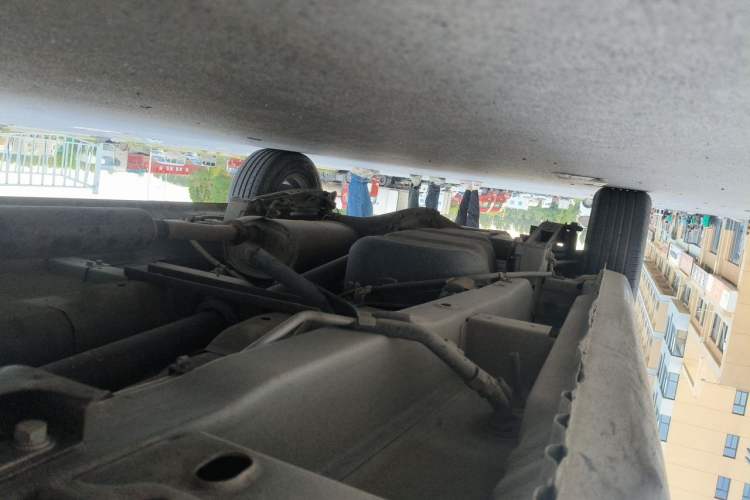 Used Wuling Hongguang 2014 1.5L S Standard Version Chassis Front Right