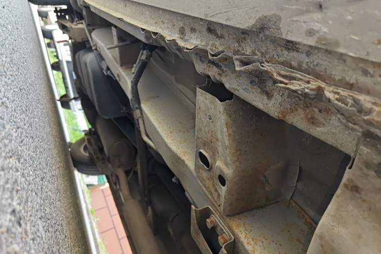Used Wuling Hongguang 2014 1.5L Base Version Chassis Front Right