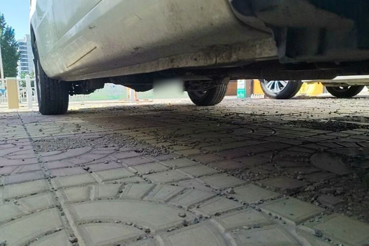 Used Wuling Hongguang 2014 1.5L S Standard Version Chassis Front Right