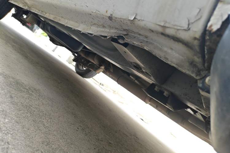Used Wuling Hongguang 2014 1.2L Base Model China IV Chassis Front Right