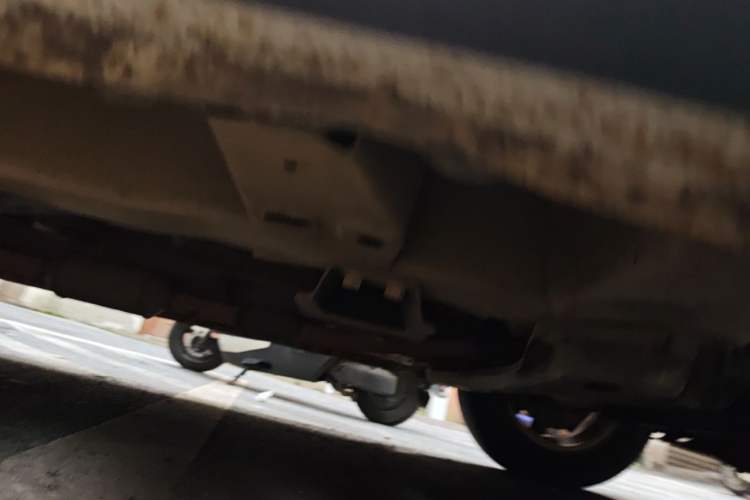Used Wuling Hongguang 2014 1.2L S Standard Version China IV Standard Chassis Front Right