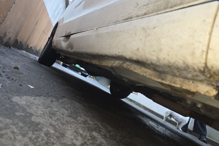 Used Wuling Hongguang 2014 1.5L S Standard Version Chassis Front Right