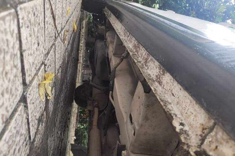 Used Wuling Hongguang 2014 1.5L S Comfort Model Chassis Front Right