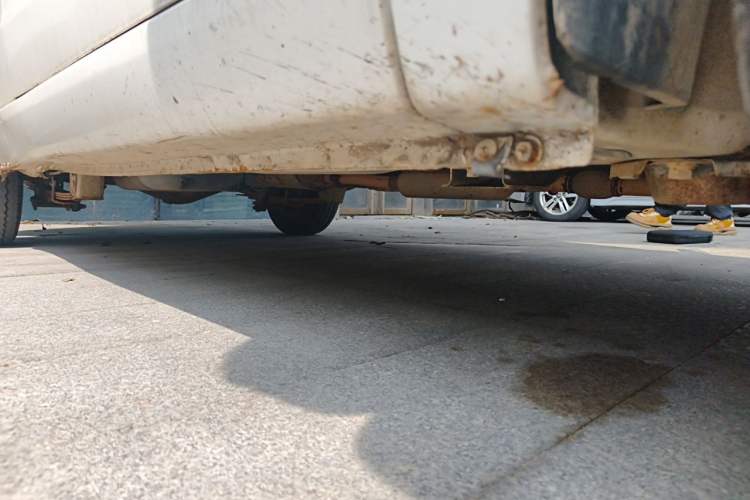 Used Wuling Hongguang 2014 1.5L Base Version Chassis Front Right