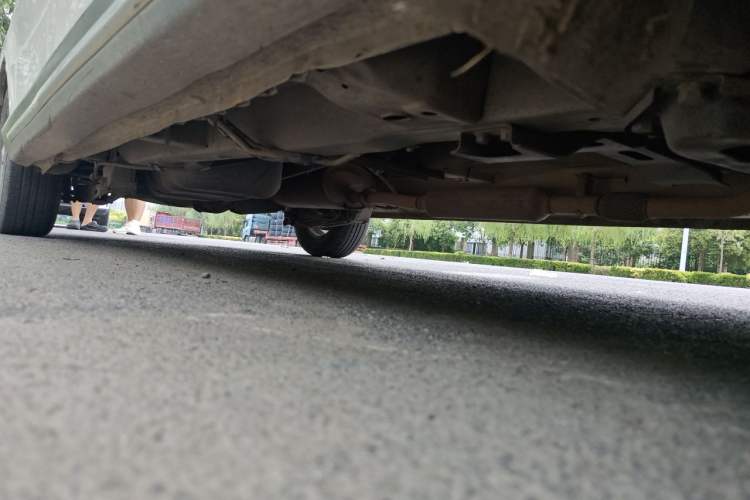 Used Wuling Hongguang 2014 1.5L S Luxury Model Chassis Front Right