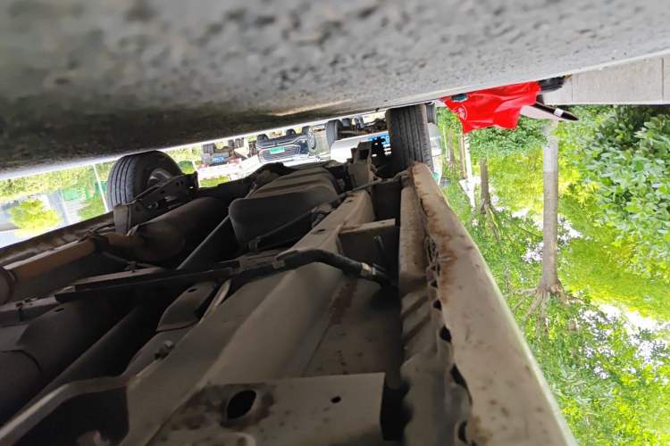 Used Wuling Hongguang 2014 1.2L S Standard Version China IV Standard Chassis Front Right