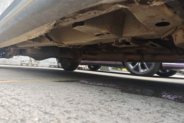 Used Wuling Hongguang 2014 1.5L S Comfort Model Chassis Front Right