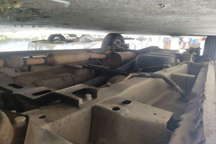 Used Wuling Hongguang 2014 1.5L S Comfort Model Chassis Front Right