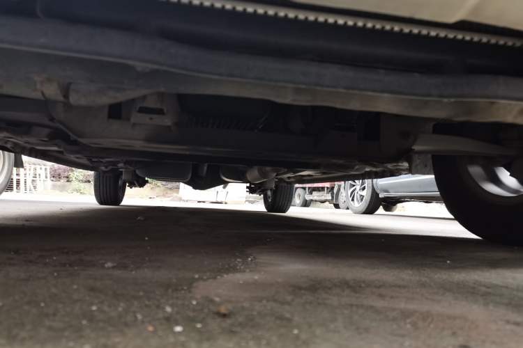 Used Wuling Hongguang 2014 1.5L S Standard Version Chassis Front