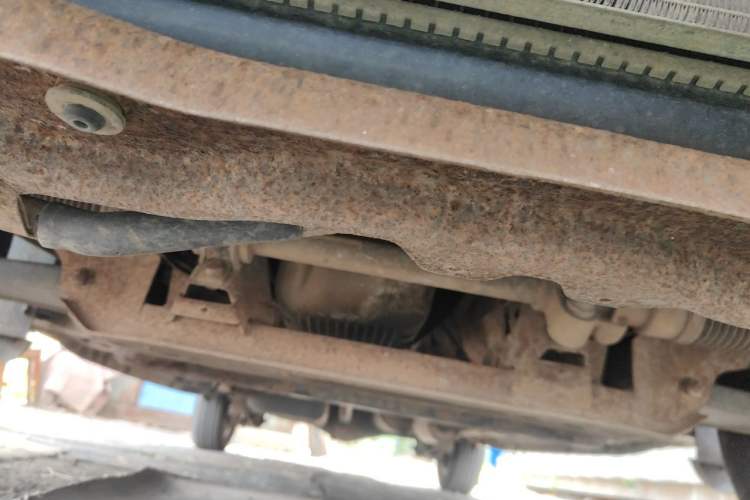 Used Wuling Hongguang 2014 1.5L S Standard Version Chassis Front