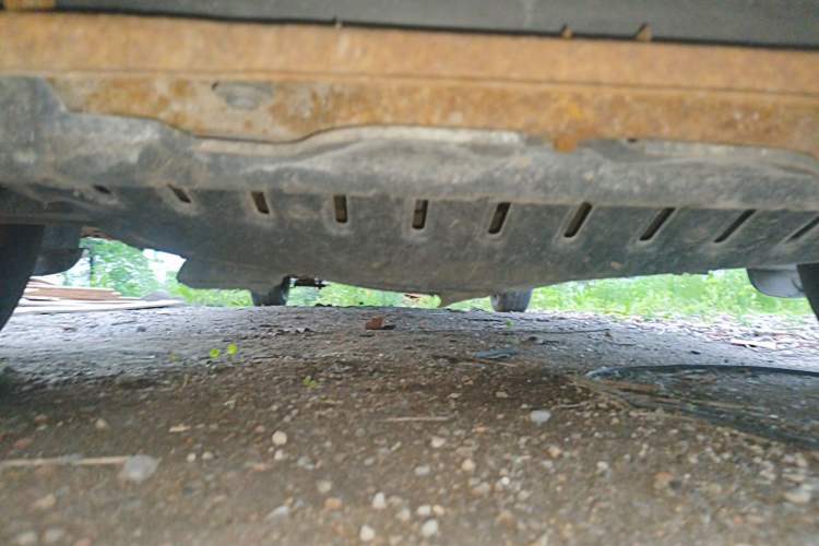 Used Wuling Hongguang 2014 1.2L Base Model China IV Chassis Front