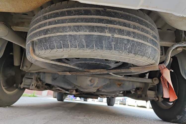 Used Wuling Hongguang 2014 1.5L Base Version Chassis Rear